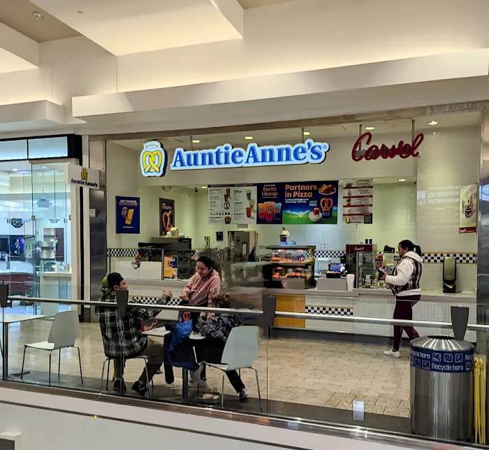 Auntie Anne's Picture 5