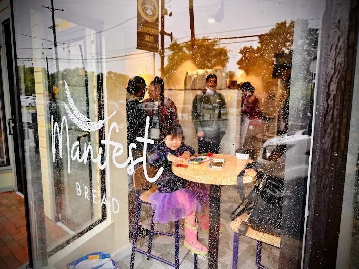 Manifest Bread Picture 7