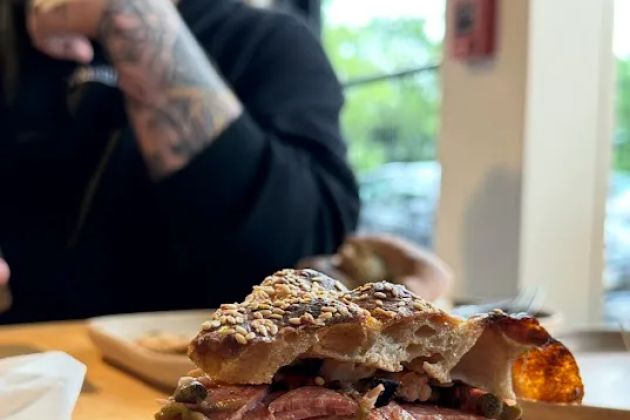 Manifest Bread