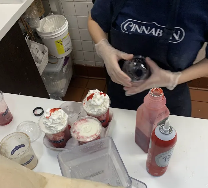 Cinnabon Picture 2