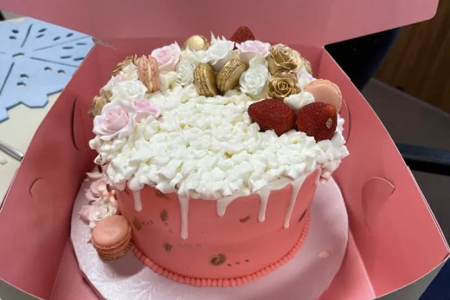 Creative Cakes, inc