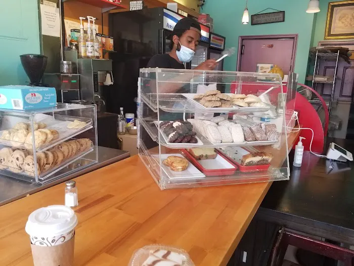 Tiramisu Bakery Picture 1