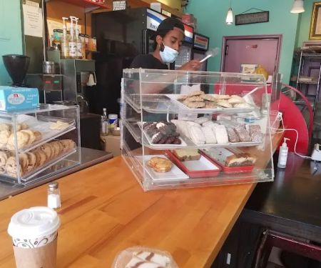 Tiramisu Bakery