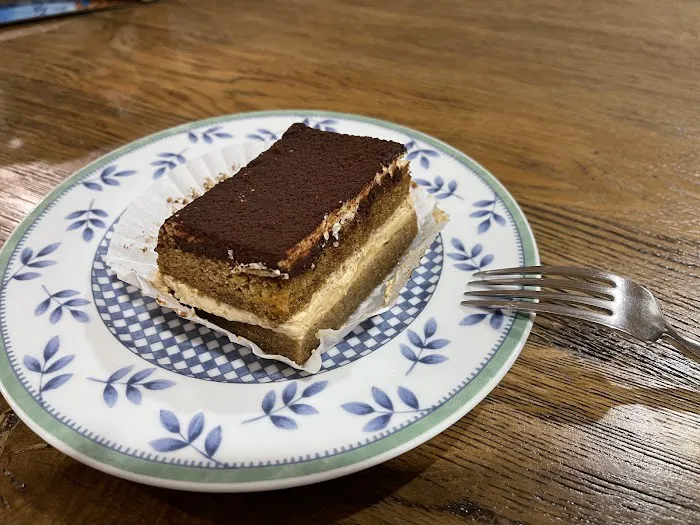 Tiramisu Bakery Picture 5