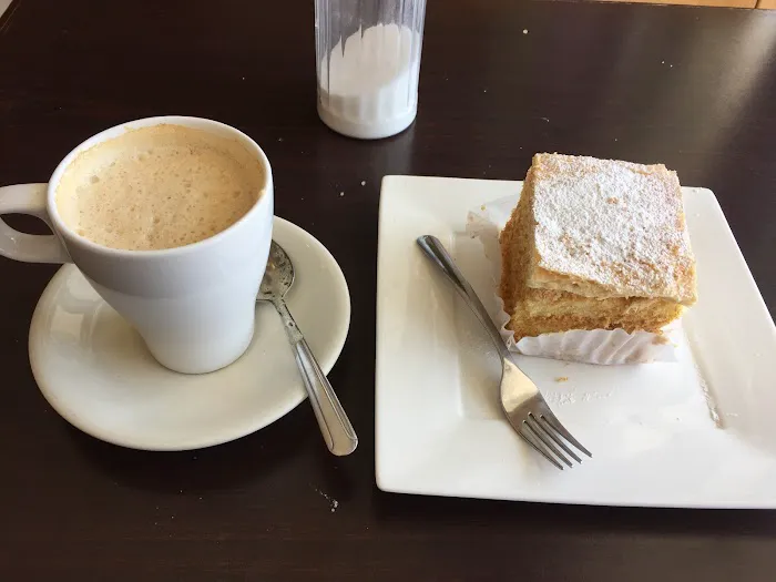 Tiramisu Bakery Picture 3
