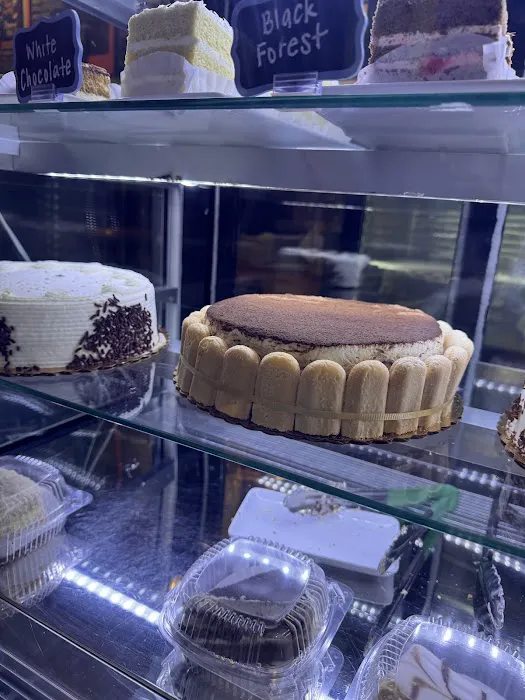 Tiramisu Bakery Picture 10