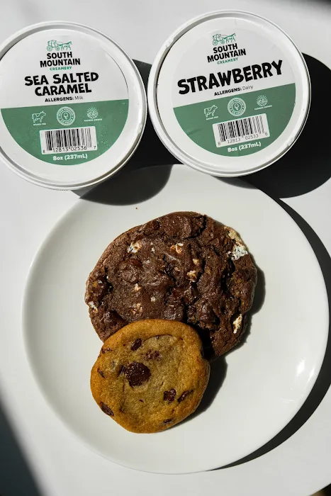 MOLTN Cookies - Takoma Park - Baked To Order Cookies Picture 9