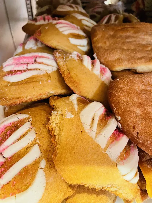 Dulce vida bakery Picture 1