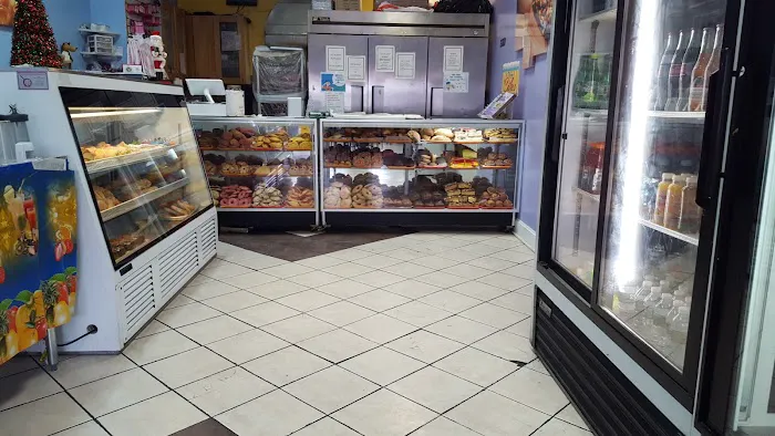 Pan Lourdes Bakery Picture 7