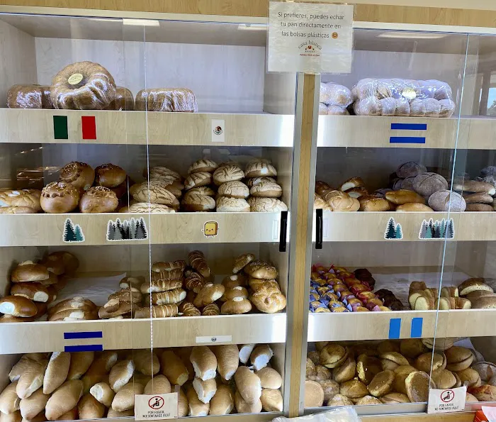 Casa Blanca Bakery Picture 5