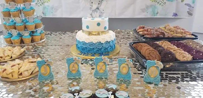 Custom Cake Design Picture 2