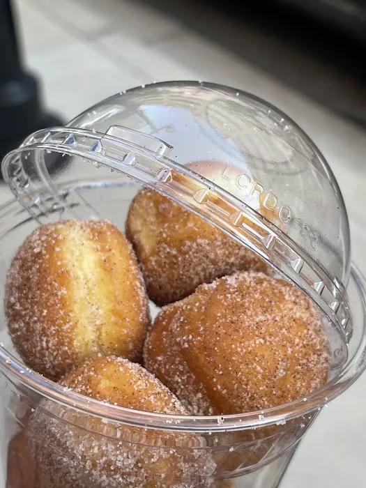 Auntie Anne's Picture 5