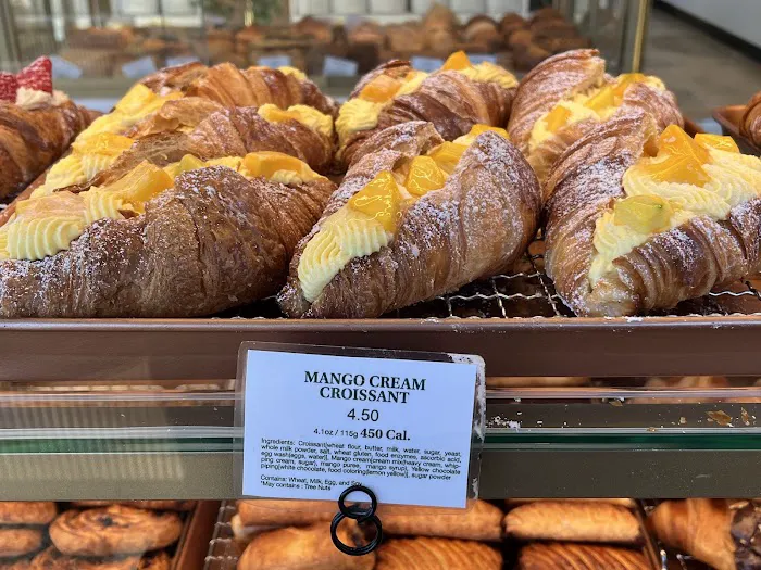 Tous Les Jours Bakery & Cafe Picture 7