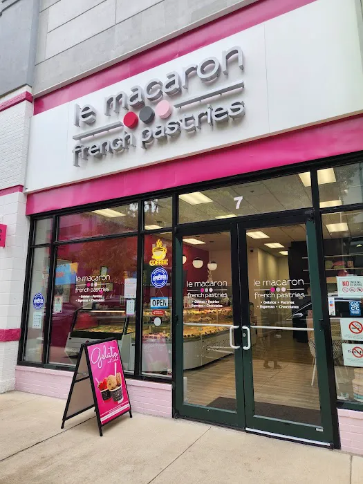 Le Macaron French Pastries & Cafe Rio Picture 5