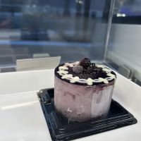 Le Macaron French Pastries & Cafe Rio ico