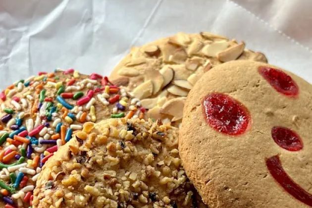Pan Lourdes Bakery