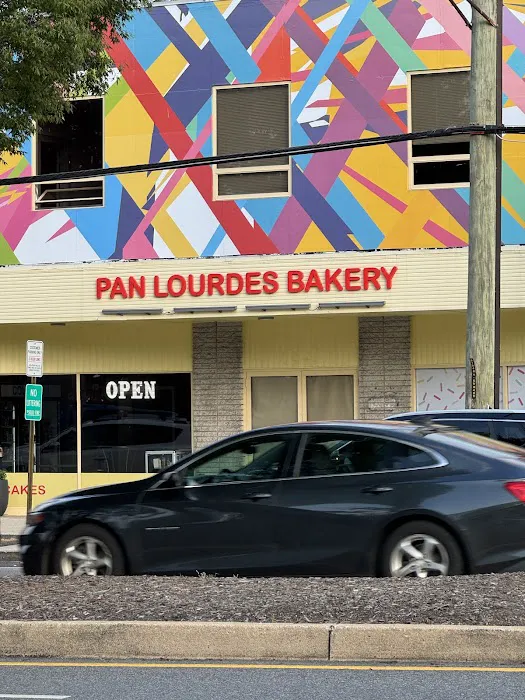 Pan Lourdes Bakery Picture 9