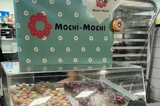 Mochi Mochi | Mochi Donut Bakery