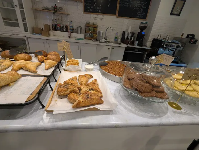 Sharbat Bakery&Cafe (Adams Morgan) Picture 4