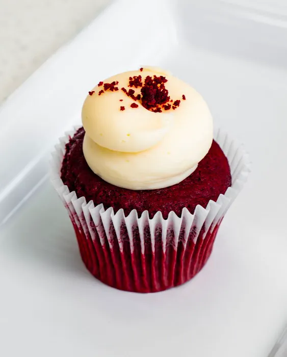 Lil’ Cakes & Creamery Picture 4