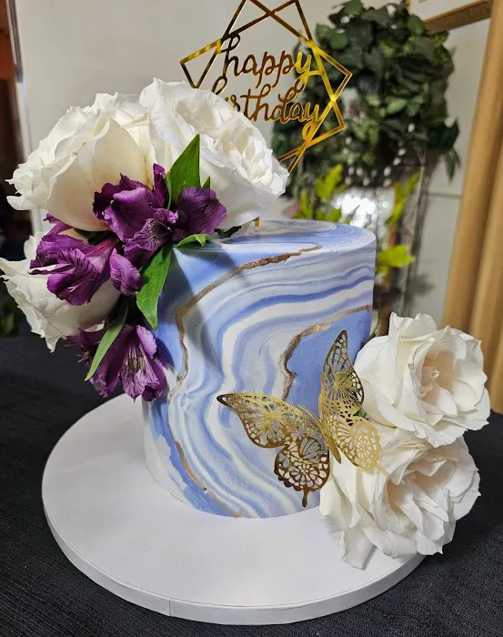 Love and Confection Picture 5