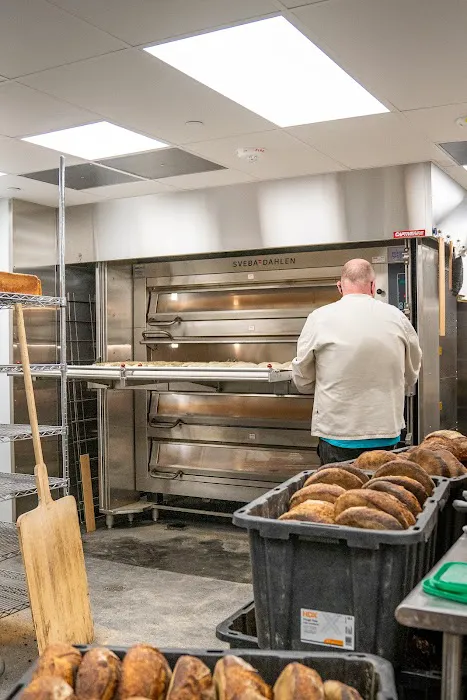 Bread Alley Picture 9