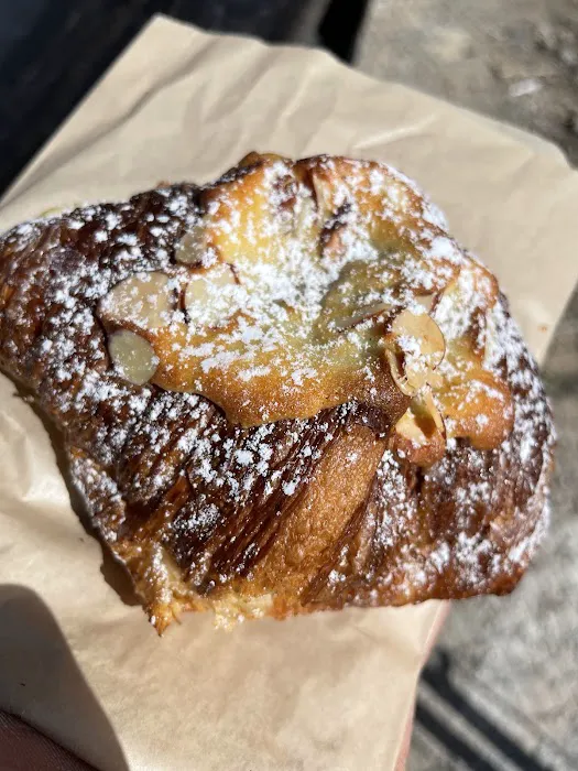 Pluma by Bluebird Bakery Picture 5