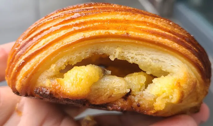 Pluma by Bluebird Bakery Picture 1