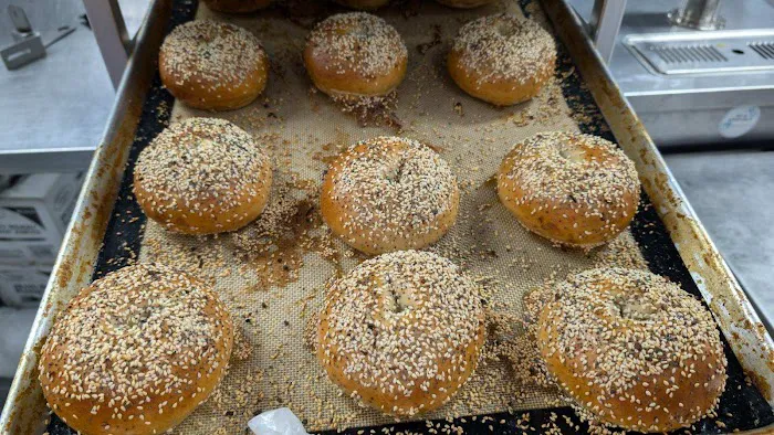 Pops Bagels and Deli Picture 10
