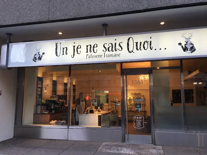 Un je ne sais Quoi... Picture 9