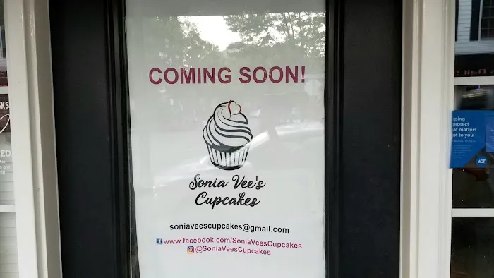 Sonia Vee's Cupcakes Picture 4