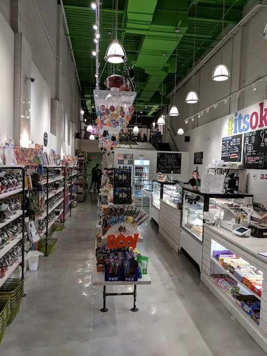 Henry's Sweet Retreat & Bakery Picture 1