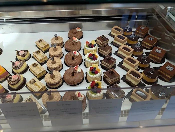 Tout de Sweet Pastry Shop Picture 10