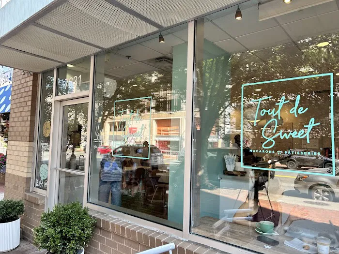 Tout de Sweet Pastry Shop Picture 9