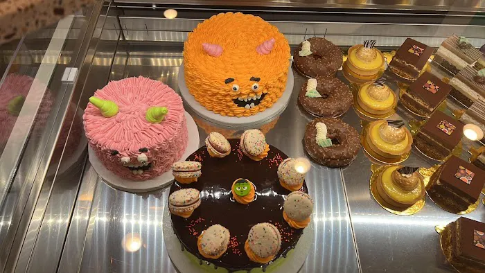 Tout de Sweet Pastry Shop Picture 5
