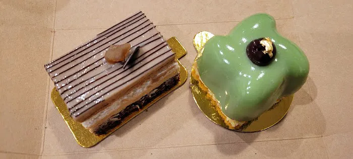 Tout de Sweet Pastry Shop Picture 1