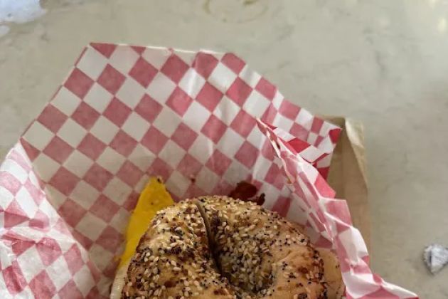 Bullfrog Bagels Union Station