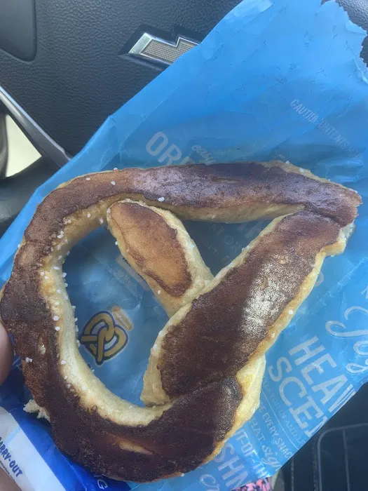 Auntie Anne’s Picture 2