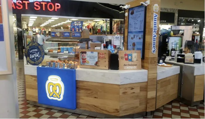 Auntie Anne’s Picture 3