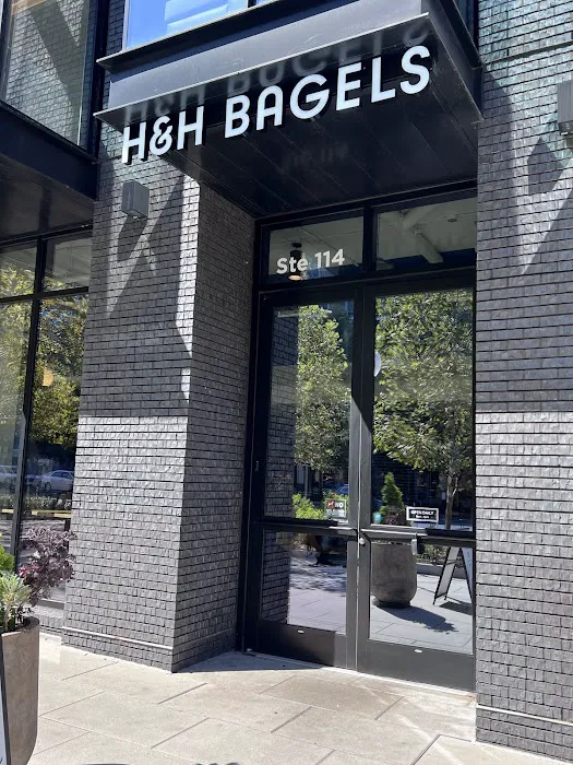 H&H Bagels Picture 5