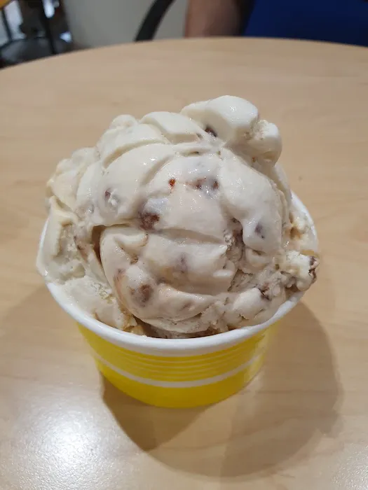 Larry's Cookies and Ice Cream Picture 6