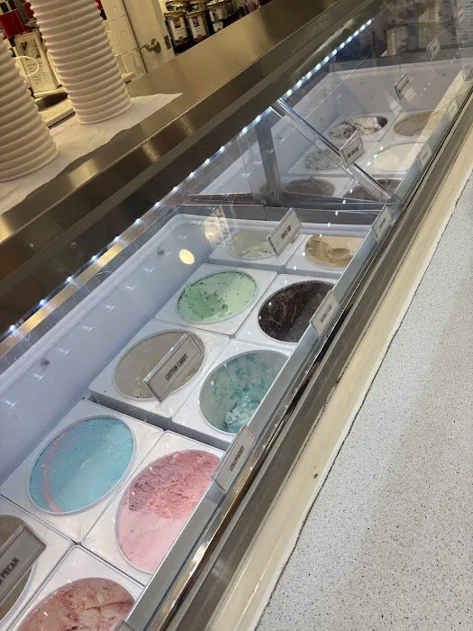 Larry's Cookies and Ice Cream Picture 10