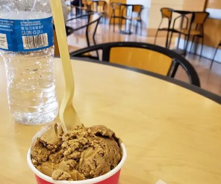 Larry's Cookies and Ice Cream