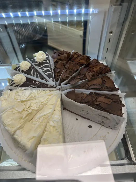 Watergate Pastry Picture 10