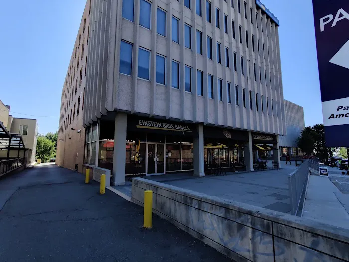 Einstein Bros. Bagels Picture 9