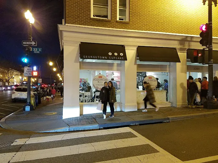 Georgetown Cupcake Picture 8