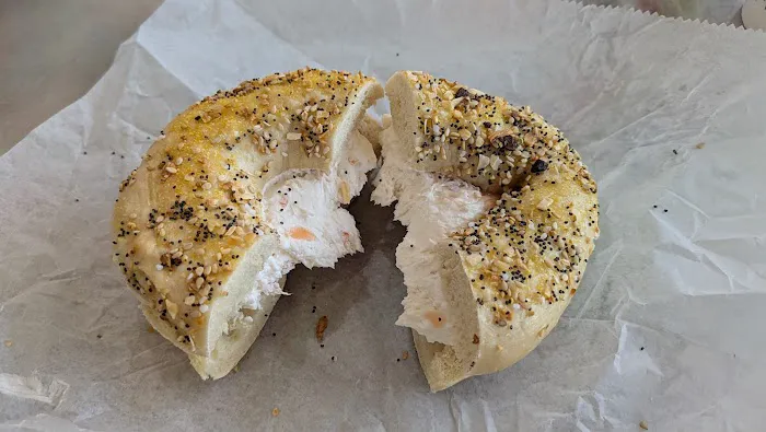 Royal Bagel Bakery & Deli Picture 4