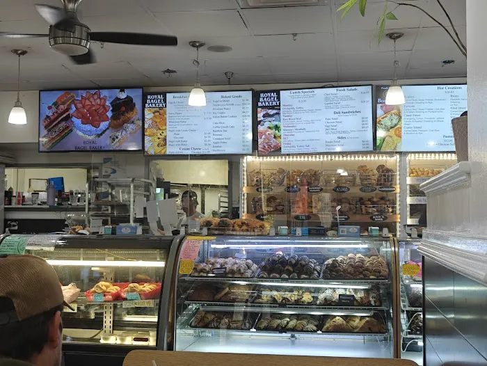 Royal Bagel Bakery & Deli Picture 6