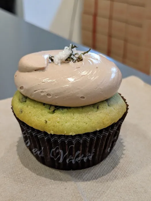 Red Velvet Cupcakery Picture 6