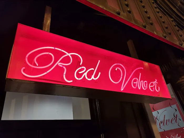 Red Velvet Cupcakery Picture 10